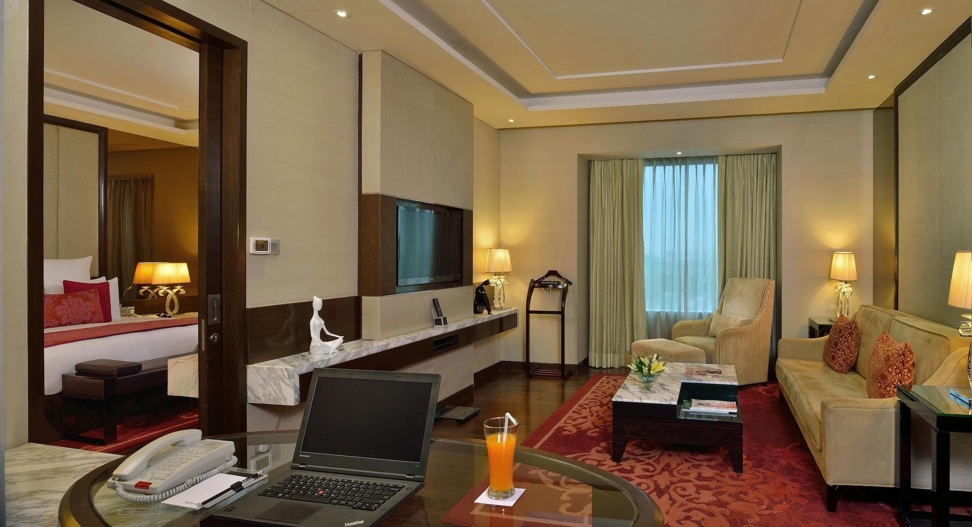 Hotel Radisson Blu 5*
