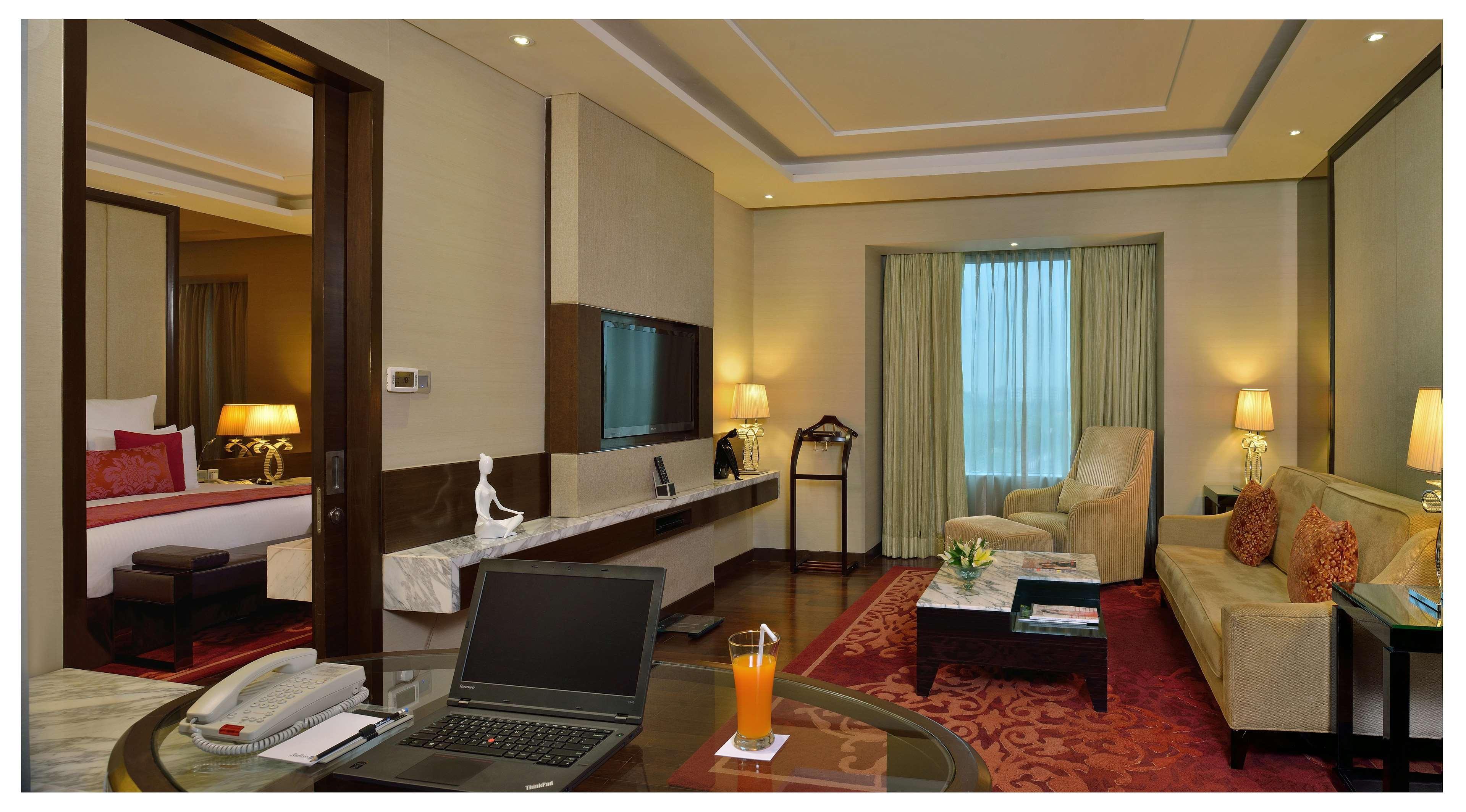 Radisson Blu 5*