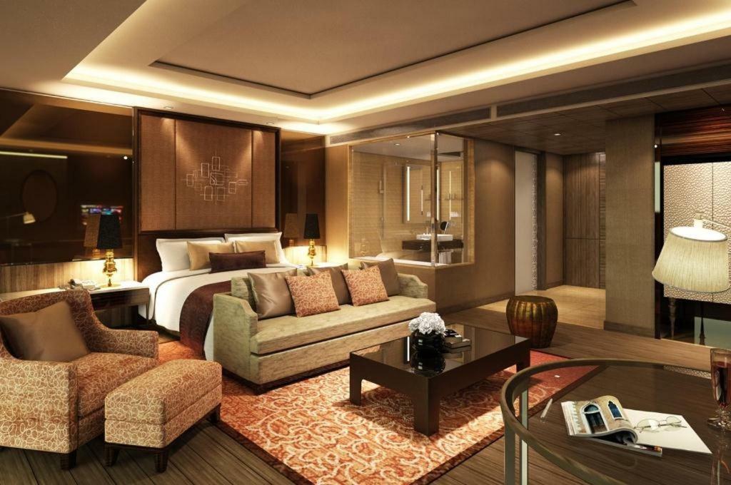 Radisson Blu Hotel 5*