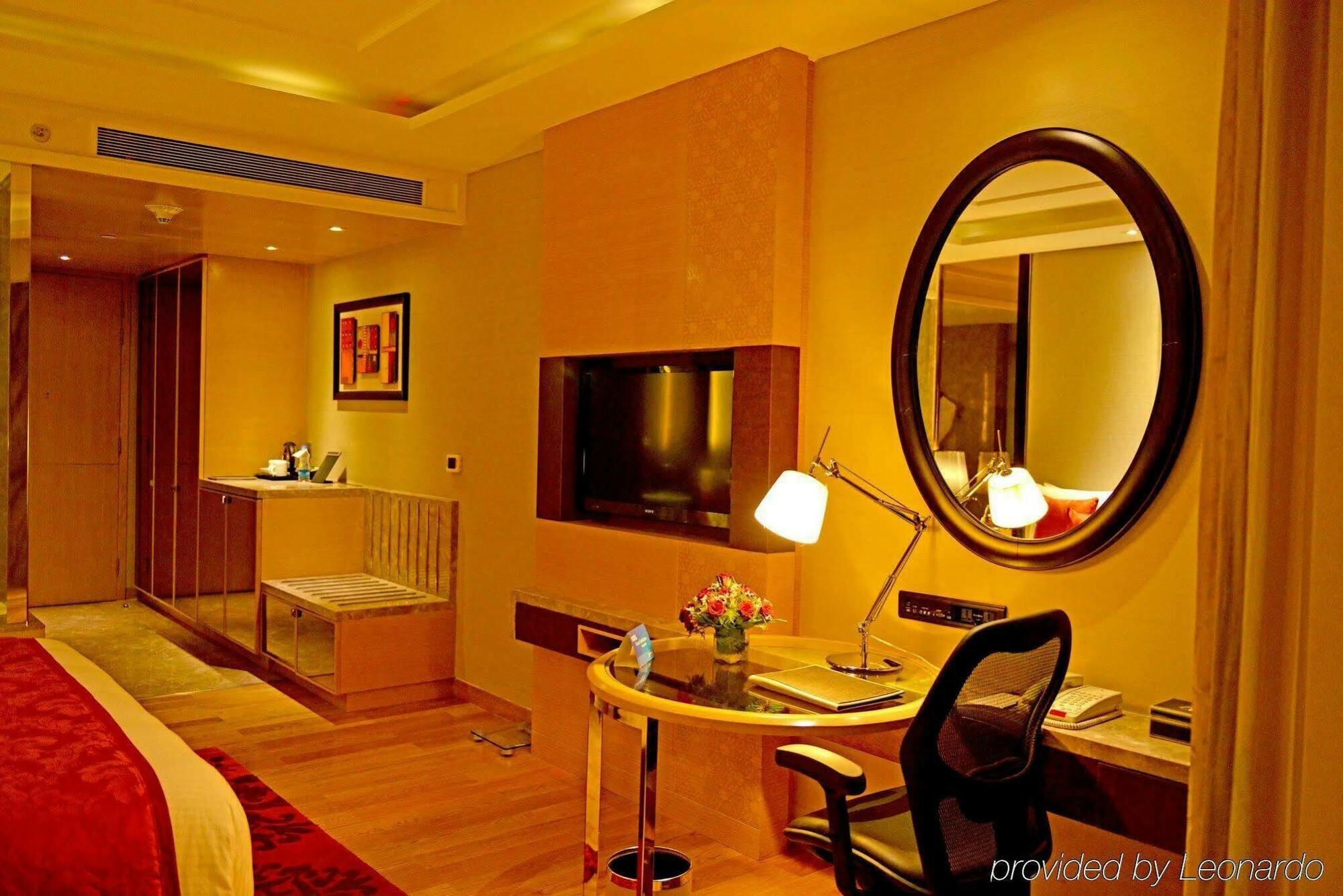 Hotel Radisson Blu Jaipur